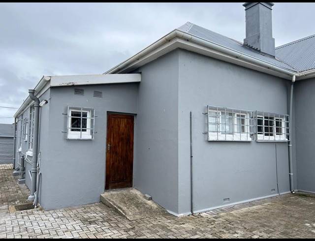 BUSINESS PROPERTY TO RENT IN MILL PARK